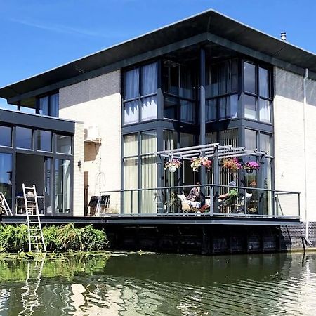 Prachtig Guesthouse Aan Het Water 알메르 외부 사진
